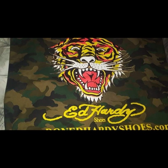 Ed Hardy Bag - Picture 2 of 5